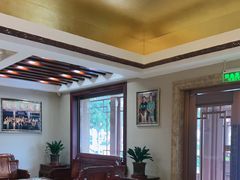 -民族饭荘(新华大街店)