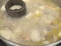-朴小妹人参鸡汤火锅(长白山万达店)