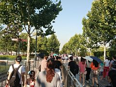 入园u型道-上海迪士尼度假区