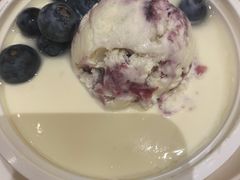蓝莓梦幻雪双皮奶-满记甜品(苏州中心店)