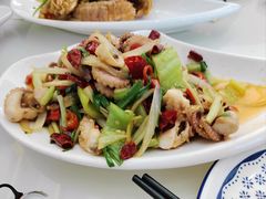 -覃记海鲜美食餐厅