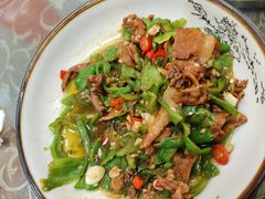 -湖南人家湘菜馆(镇江路店)