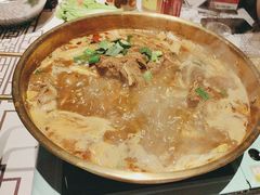 -云晓光头烧烤吧(川沙绿地店)