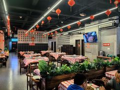 -洪霞餐馆·川菜·鲜货现炒(两江春城店)