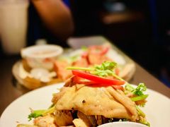 越式盐焗麻油鸡-大头虾越式风味餐厅(光明广场店)