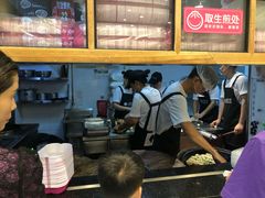 -小杨生煎(周浦万达店)
