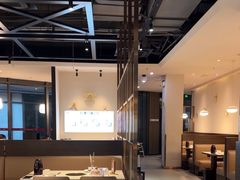 -煲王粤菜餐厅(中侨中心店)