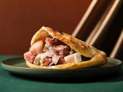 火烧夹肉-连霞方城臊子烩面(郑东新区cbd店)