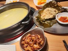 -一朵菌·野生菌探索家火锅(南亚店)