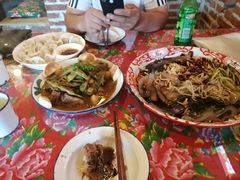 -闯关东东北农家菜(崂山石老人店)