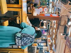 -呷佬·长沙手工米粉(金沙江路店)