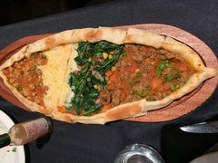 四季皮塔饼-Efes Turkish & Mediterranean Cuisine 艾菲斯餐厅(陆家嘴店)