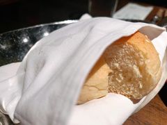 餐前面包-食间牛排(重庆路万达店)