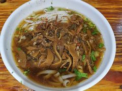 酸辣鸡杂粉-肆姐面粉馆(坡子街店)