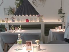 -春树下·树屋花房西餐厅(罍街AS1980店)