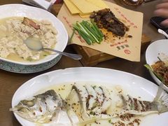 -魁盛居百年鲁菜馆(中林路店)