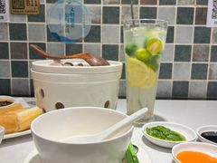 -滕记星发餐室·新加坡菜(巨鹿路店)