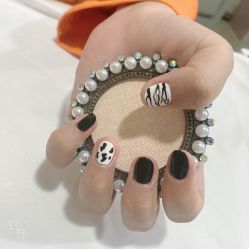 -媄甲诗美甲美睫