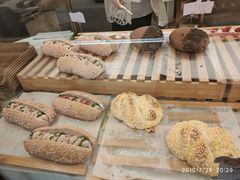 -奈雪的茶(国金中心店)