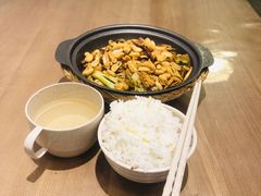 -一两饭川味素食餐厅