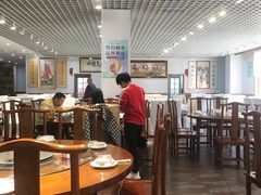 大堂-大草原清真饭庄(沙河店)
