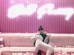 -范特西FANTASY量贩式KTV(民主广场店)