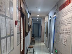 -缪斯琴行英皇小提琴.钢琴.吉他(张江店)