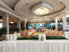 自助取餐区-椿记烧鹅(建干路店)