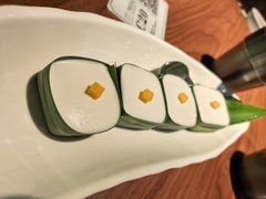 -瑞虹新天地月亮湾