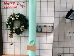 -蜜蜂小象·榴莲千层蛋糕(时代汇11栋店)