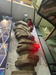 -MELAND CLUB亲子乐园·派对·餐厅(北京芳圆里ID MALL店)