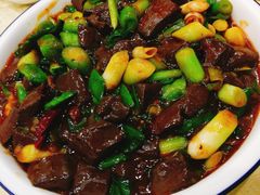 小炒鸭血-骆驼阿三饭店(迪赛邻里店)