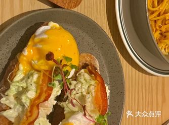 武汉探店｜想去100次的西餐厅