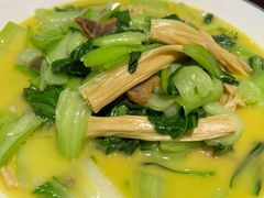 -邑金陵北京烤鸭店·现炒家常菜(ITC MALL店)