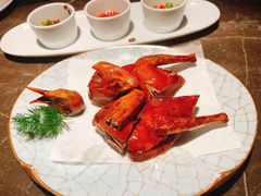 脆皮乳鸽-新荣记(BFC外滩金融中心店)