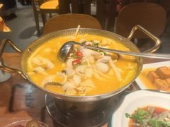 -隔壁老王·家常云南菜(皇冠店)