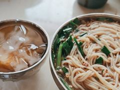 -正宗杨记普洱酸醋米线(总店)