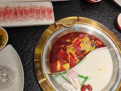 -熊喵来了火锅(长安万达第94分店)