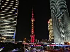 -陆家嘴空中步行连廊