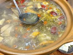 -威邵鸡煲(西华路总店)