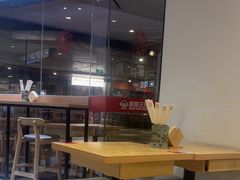 -魔都三兄弟酸辣粉·蘸卤炸串(虹桥万科店)