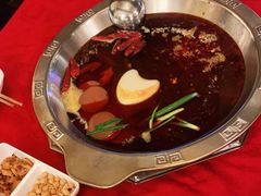 -山城年华老火锅(玉林店)