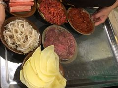-黄潇洒老火锅(九眼桥宏济巷店)