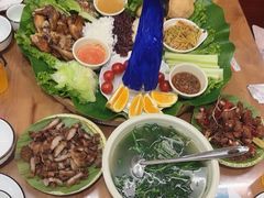 -沐毫傣泐云南菜孔雀宴•手抓饭傣味烧烤(曼听公园店)