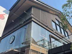 -星巴克臻选(成都太古里店)