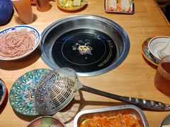 -洱火云南酸菜牛肉火锅(石景山当代商城店)