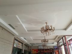 大堂-相聚青山餐厅(阎河路店)