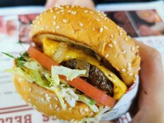 -The Habit Burger Grill 哈比特汉堡(复兴soho店)