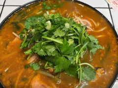 -肥汁米蘭香港米线(长宁来福士店)