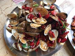 -喝丢一只鞋辣炒海鲜小烧烤(三八广场店)